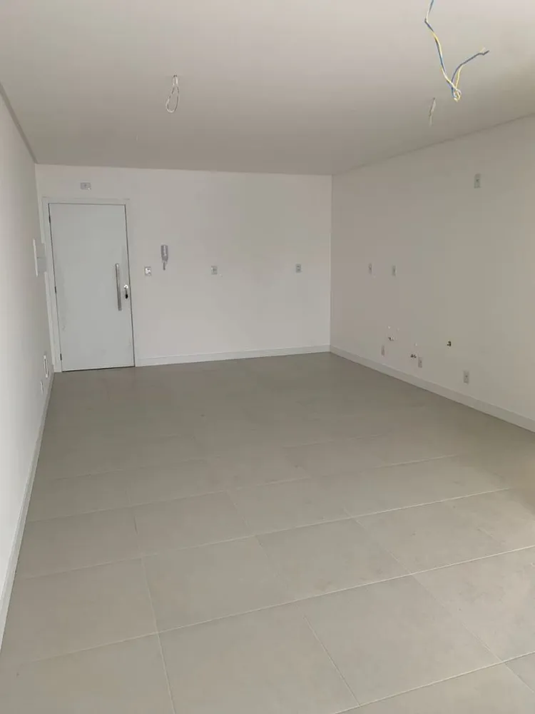 Apartamento, 2 quartos, 80 m² - Foto 2