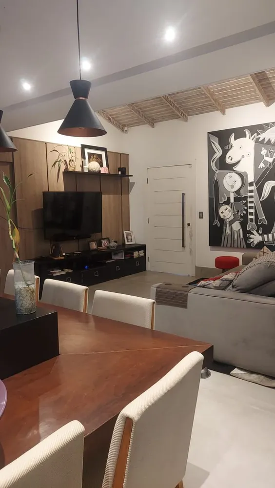 Casa, 3 quartos, 165 m² - Foto 1