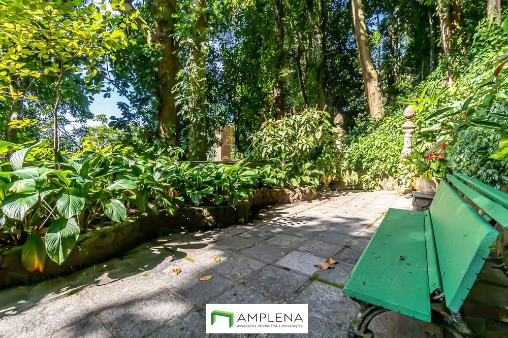 Casa à venda com 5 quartos, 160m² - Foto 3