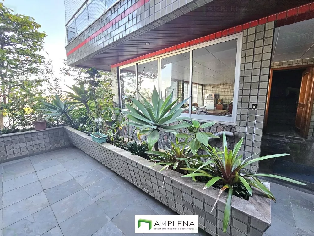 Apartamento, 3 quartos, 145 m² - Foto 1