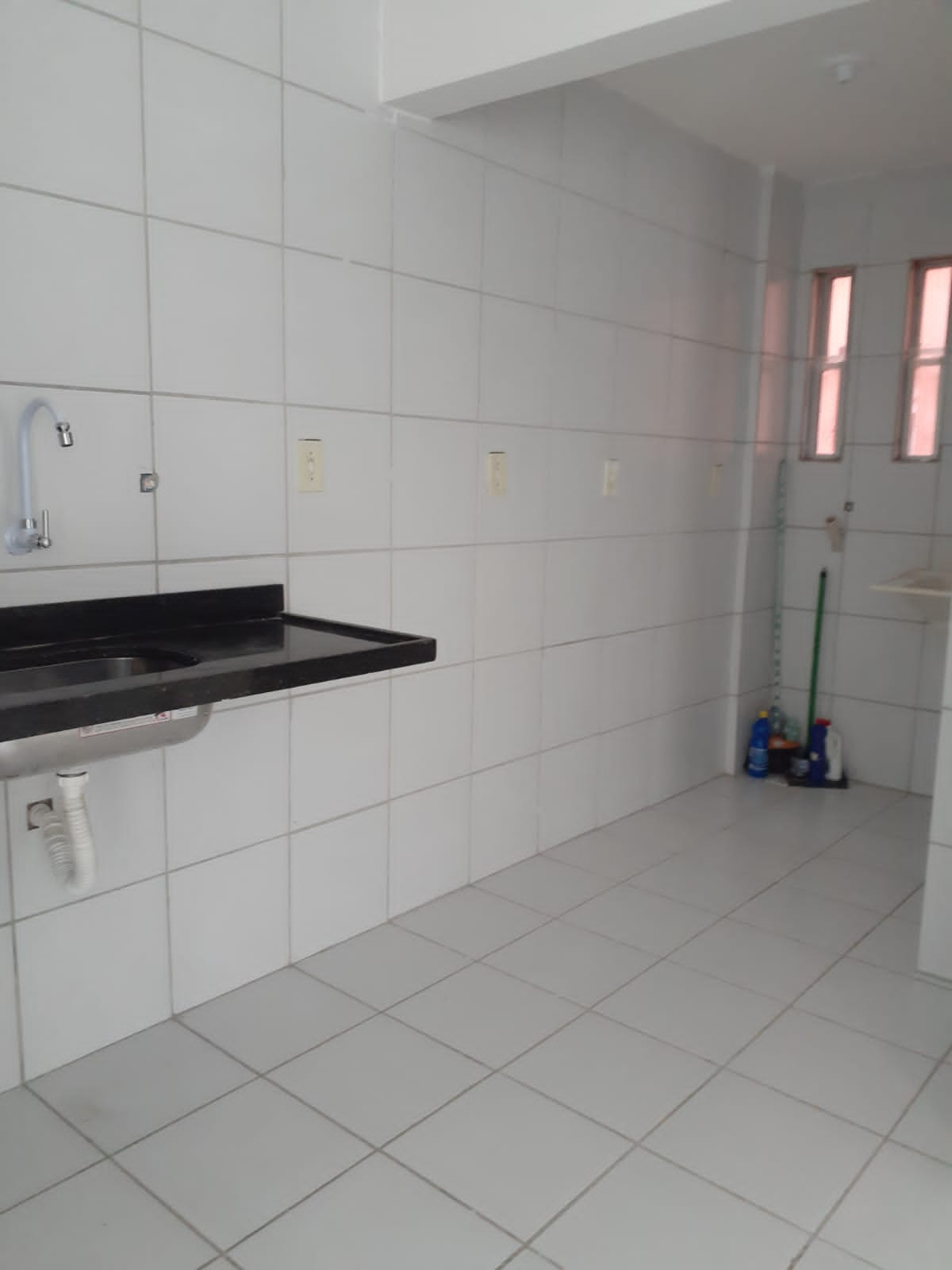 Apartamento à venda com 2 quartos, 56m² - Foto 13