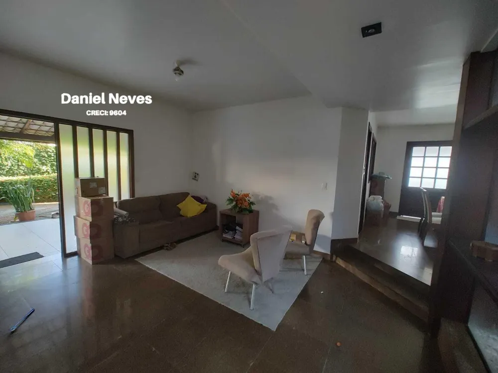 Casa, 5 quartos, 258 m² - Foto 2