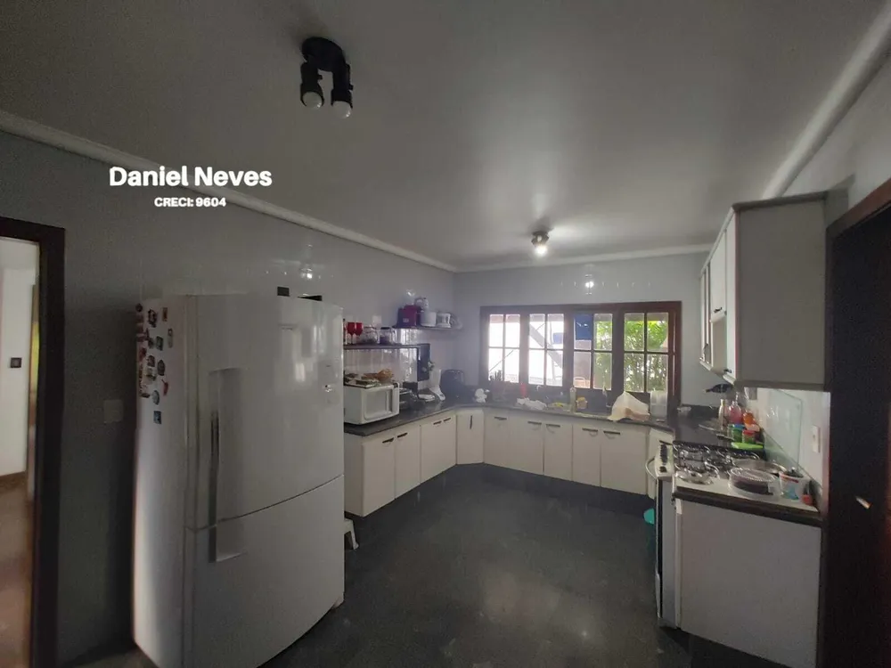 Casa, 5 quartos, 258 m² - Foto 6