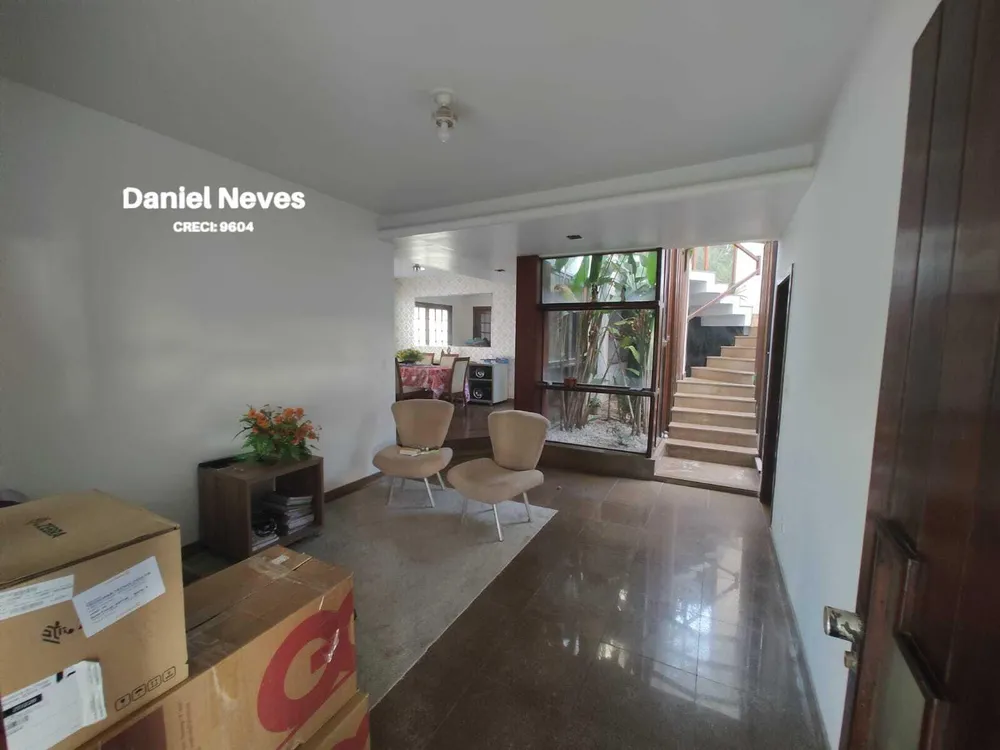 Casa, 5 quartos, 258 m² - Foto 8