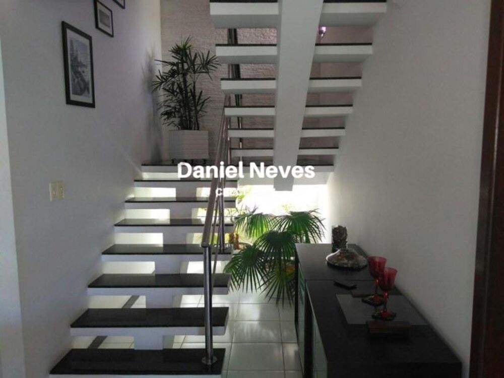 Casa, 4 quartos, 270 m² - Foto 8