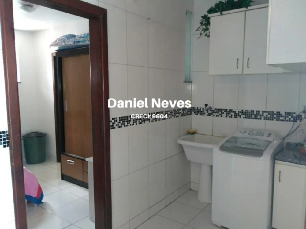 Casa, 4 quartos, 270 m² - Foto 24