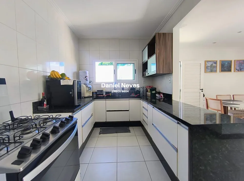 Casa, 3 quartos, 223 m² - Foto 8