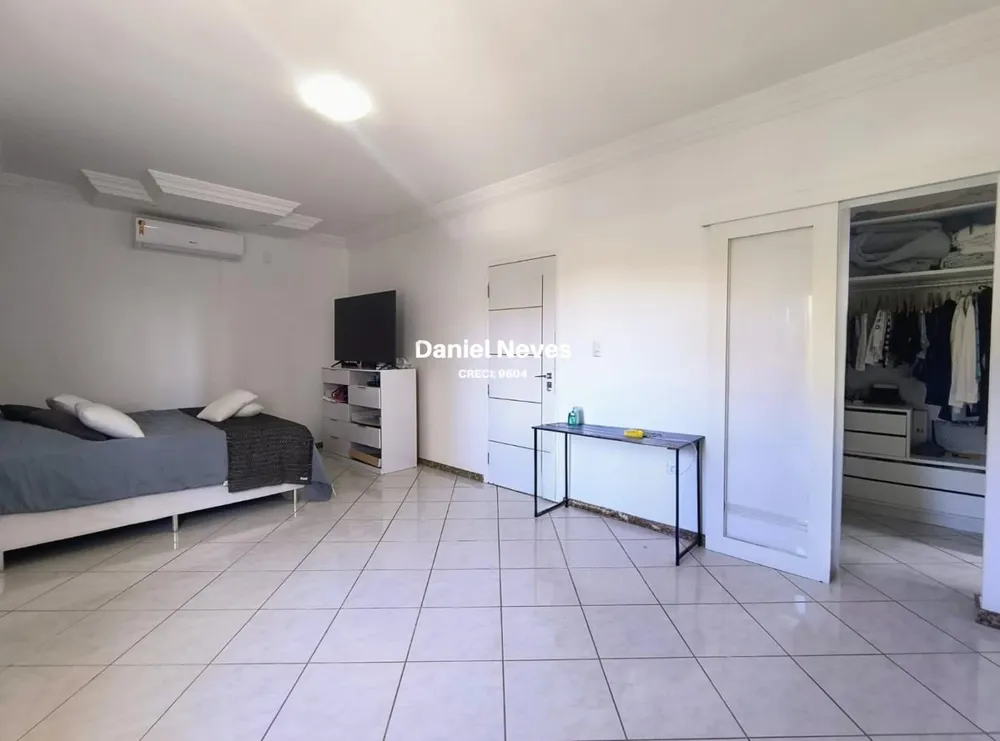 Casa, 3 quartos, 223 m² - Foto 11