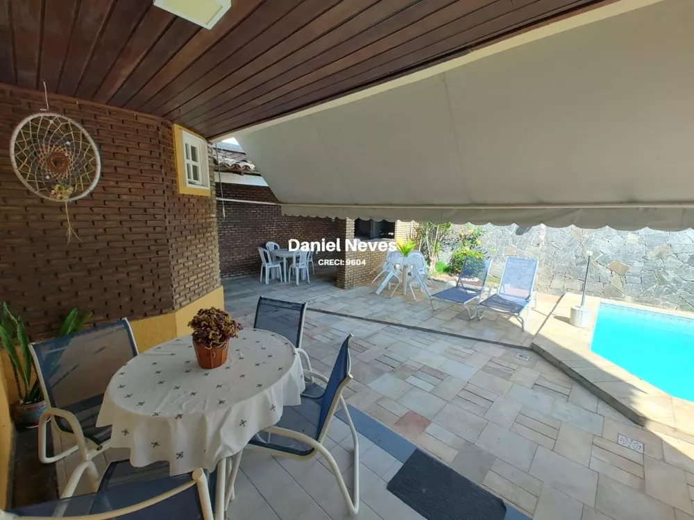 Casa, 4 quartos, 347 m² - Foto 2