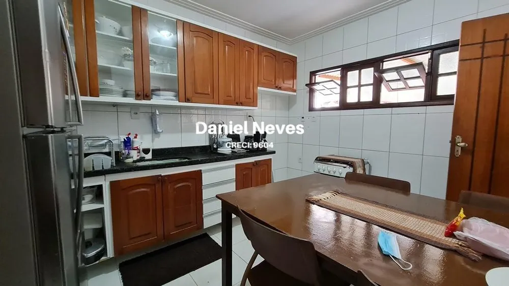 Casa, 4 quartos, 212 m² - Foto 4