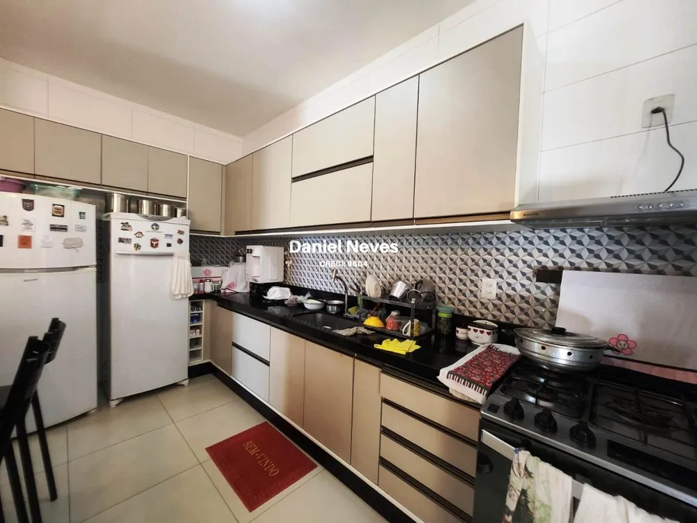 Casa, 5 quartos, 220 m² - Foto 8
