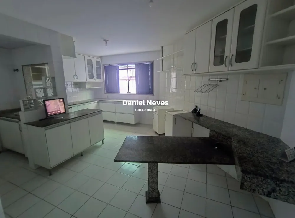 Casa, 4 quartos, 300 m² - Foto 11