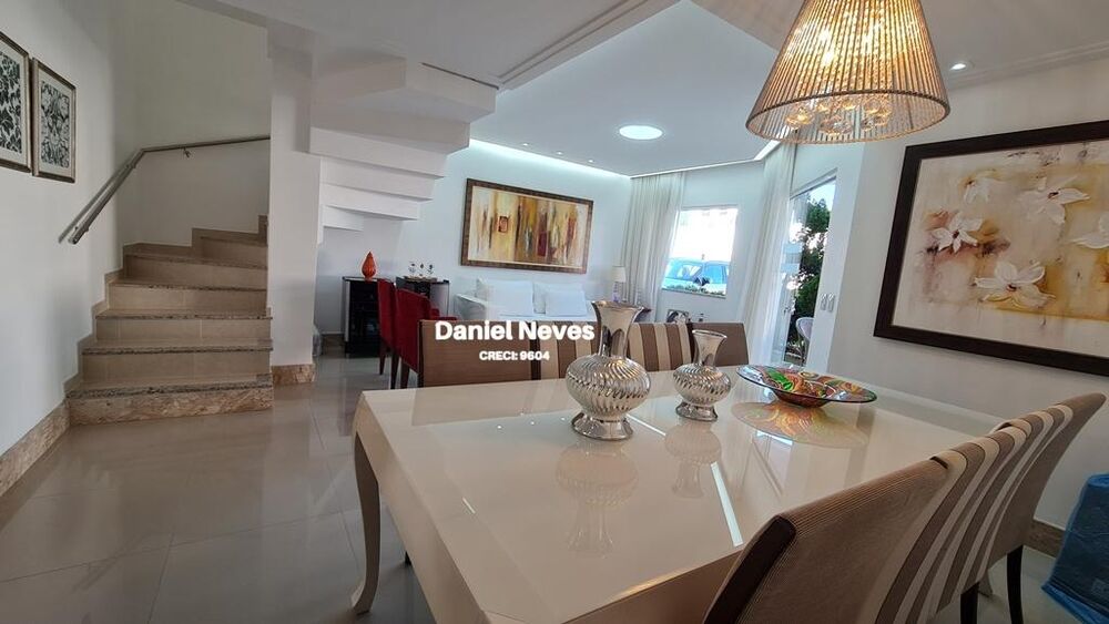 Casa, 4 quartos, 165 m² - Foto 1