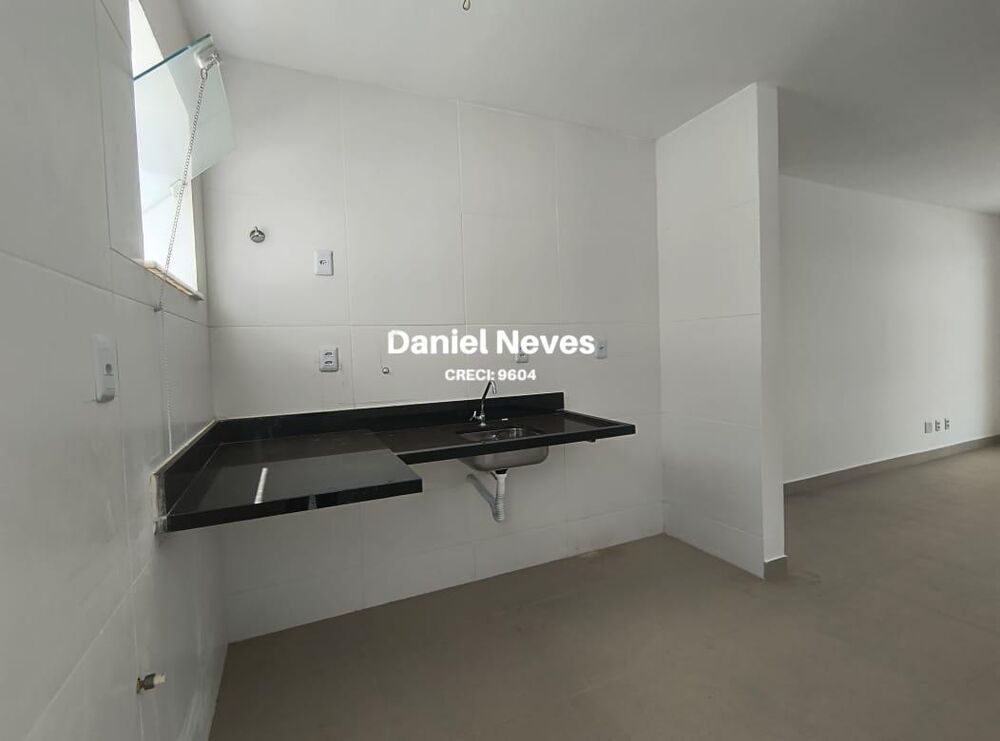 Apartamento à venda com 2 quartos, 64m² - Foto 2