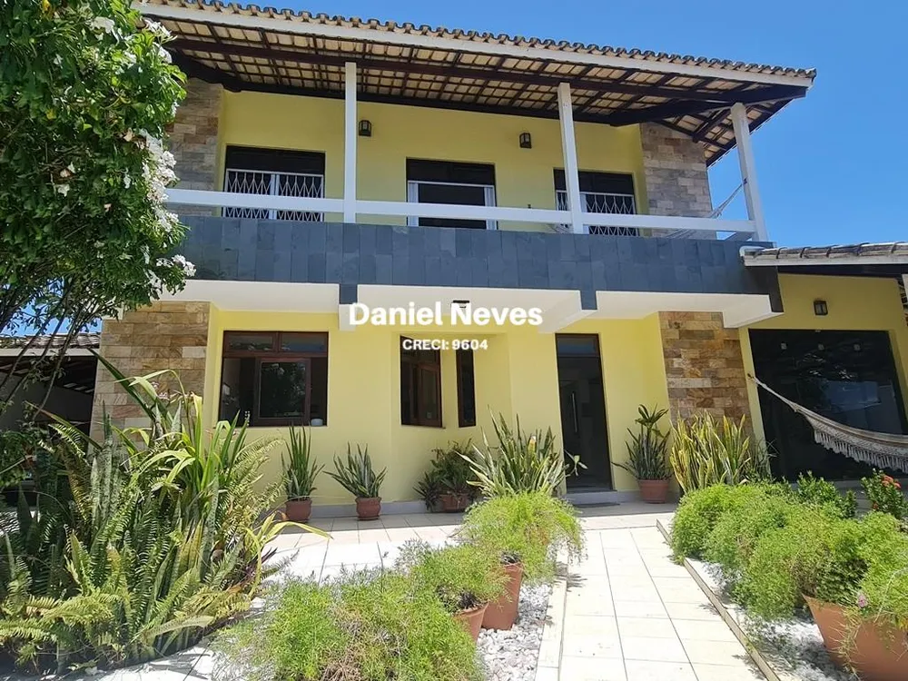 Casa, 3 quartos, 229 m² - Foto 1
