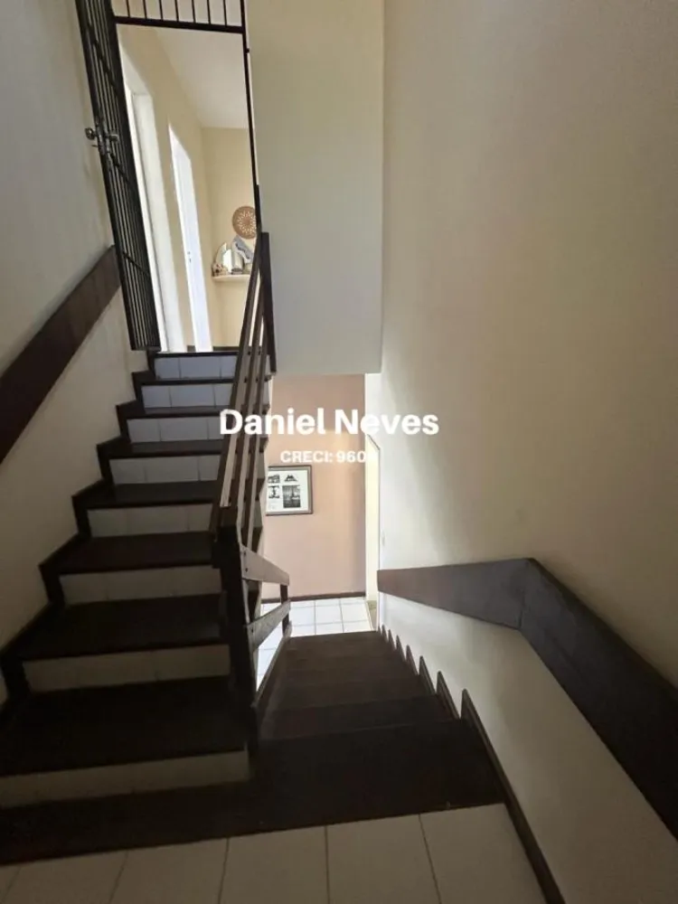 Casa, 5 quartos, 239 m² - Foto 9