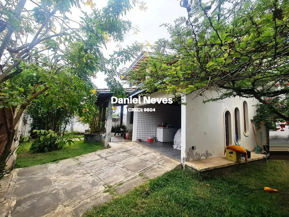Casa, 3 quartos, 270 m² - Foto 1