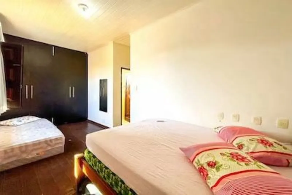 Casa, 6 quartos, 300 m² - Foto 19