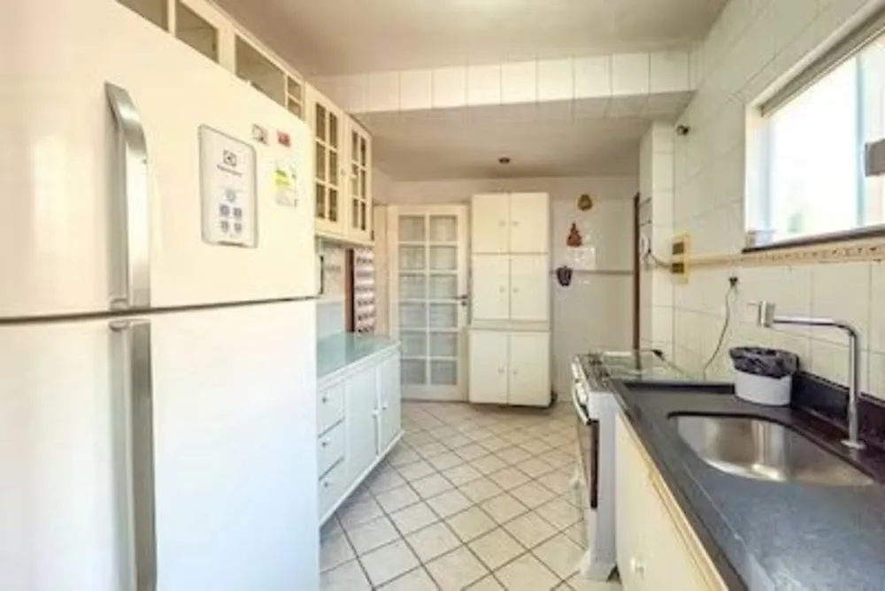 Casa, 6 quartos, 300 m² - Foto 14