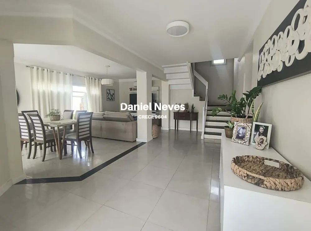 Casa, 4 quartos, 249 m² - Foto 5