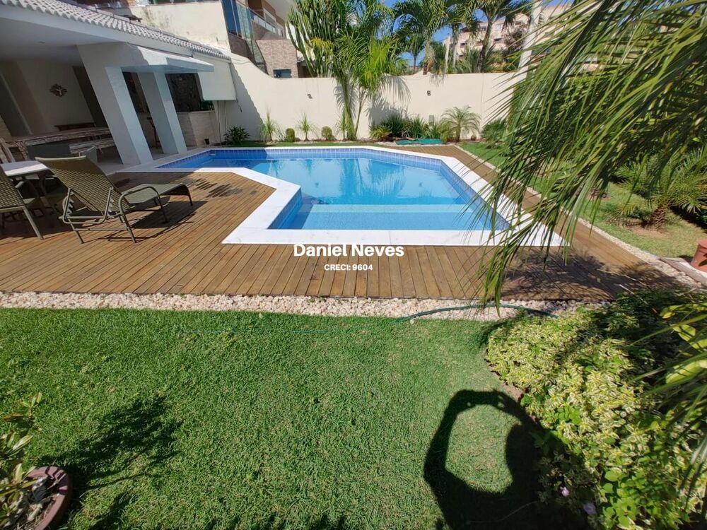 Casa à venda com 3 quartos, 310m² - Foto 8