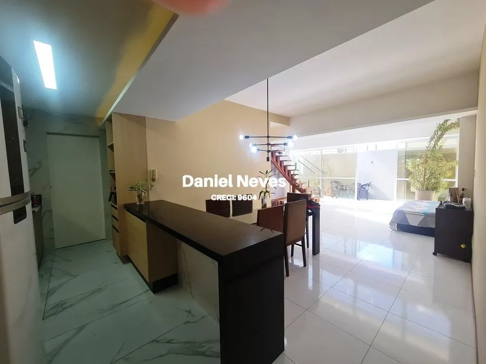 Apartamento, 4 quartos, 240 m² - Foto 1