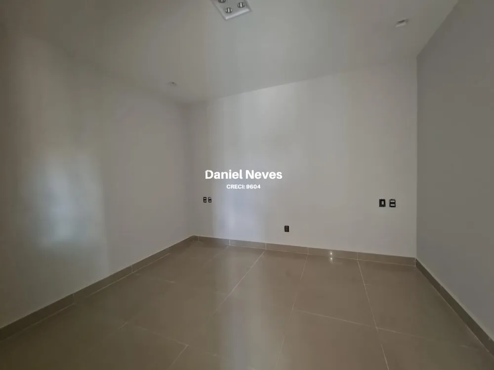 Casa, 5 quartos, 250 m² - Foto 9