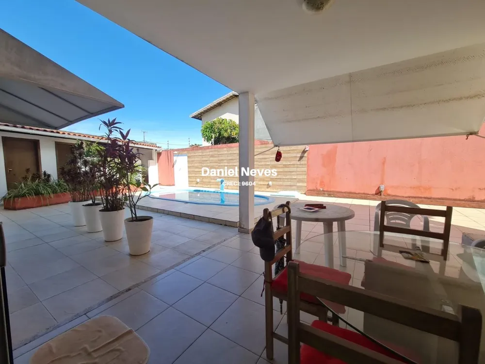 Casa, 5 quartos, 312 m² - Foto 2