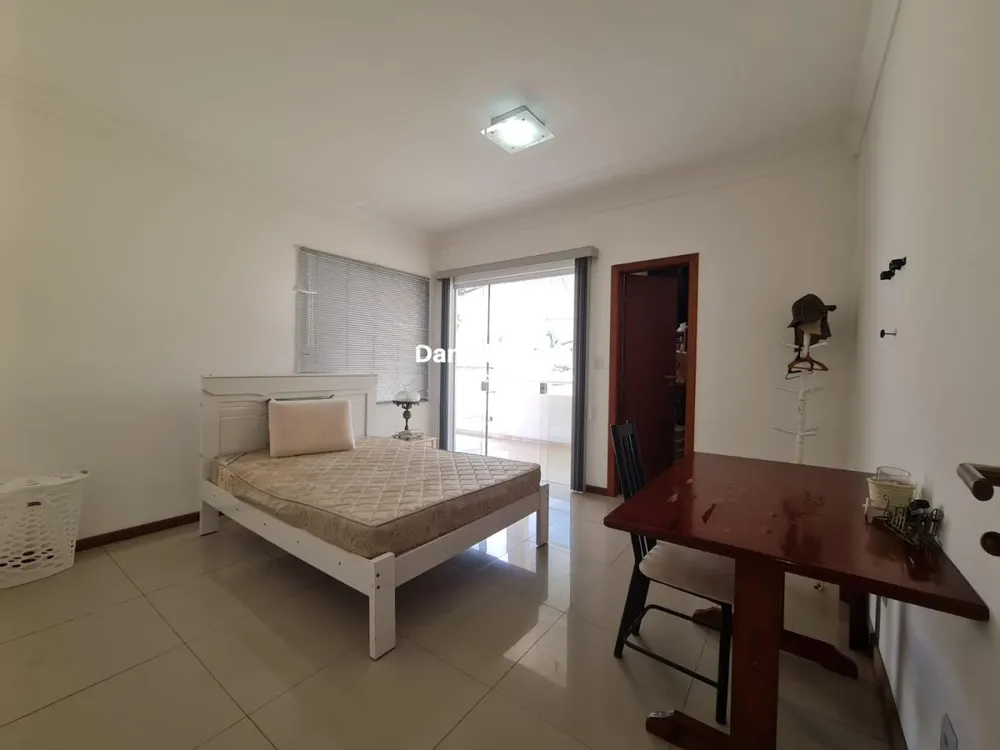 Casa, 5 quartos, 312 m² - Foto 12