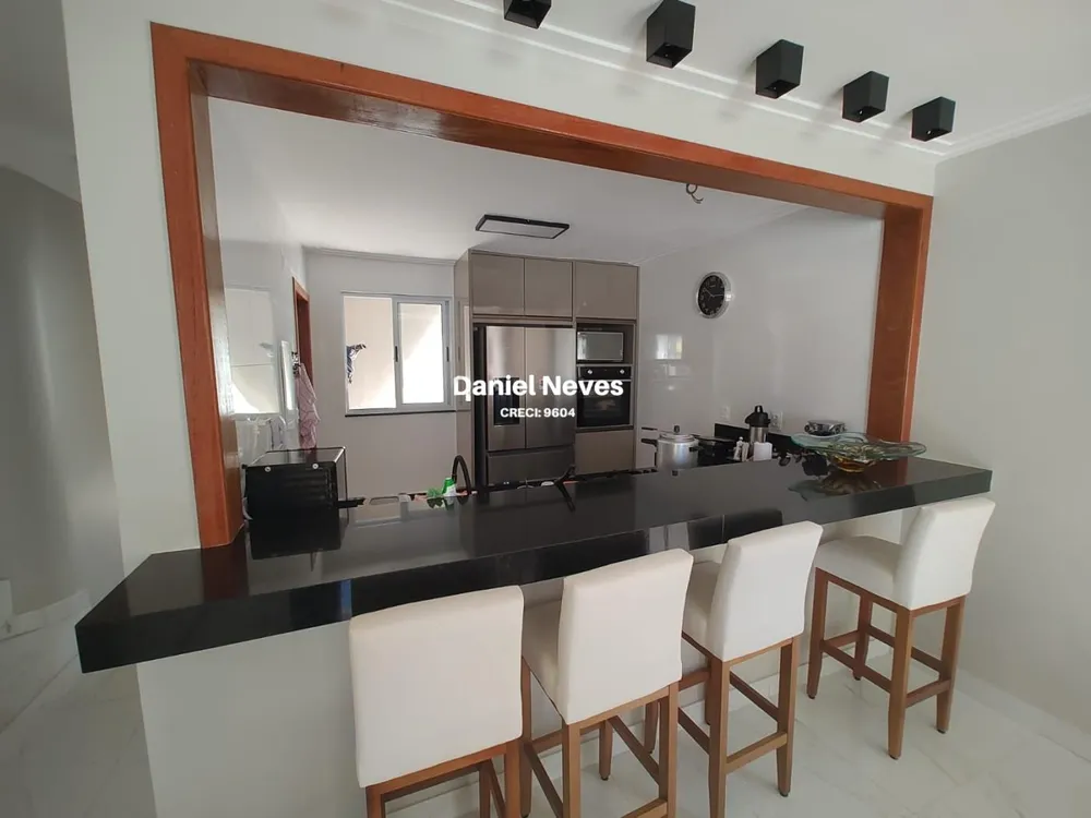 Casa, 4 quartos, 200 m² - Foto 3