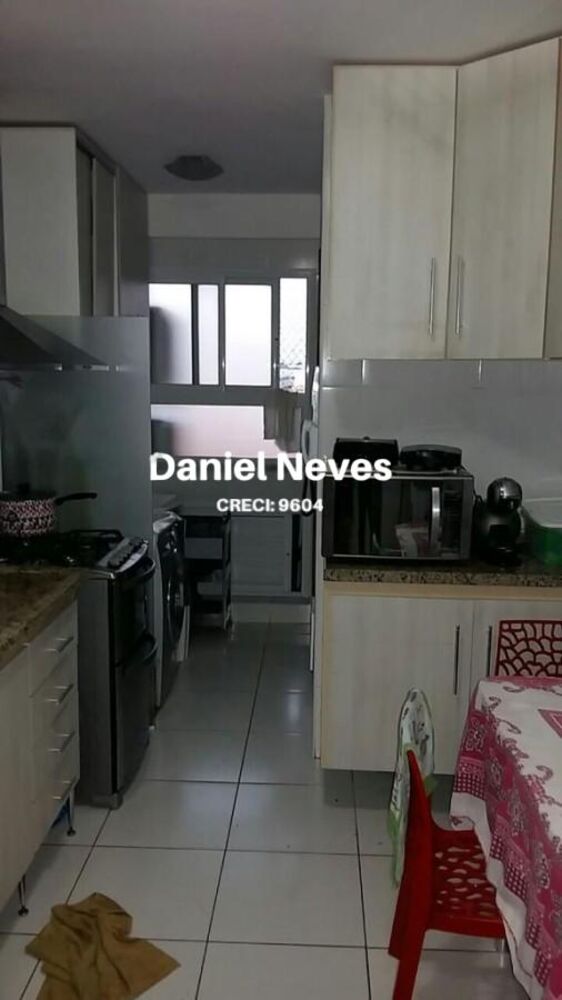 Apartamento à venda com 3 quartos, 87m² - Foto 4