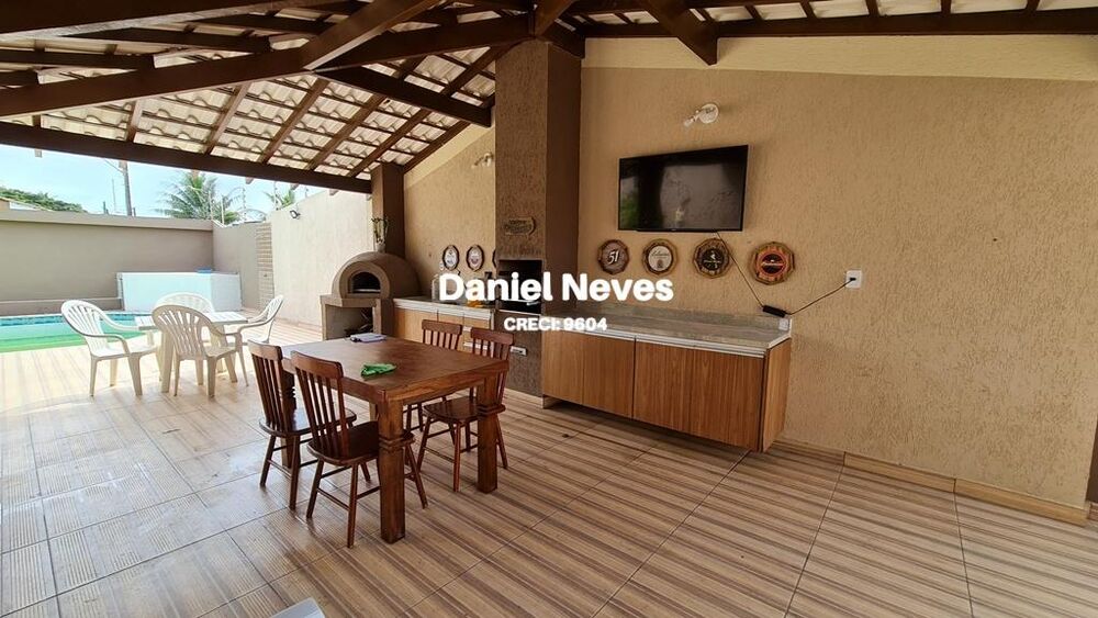 Casa, 7 quartos, 340 m² - Foto 1