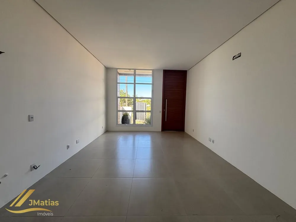 Casa, 3 quartos, 123 m² - Foto 1