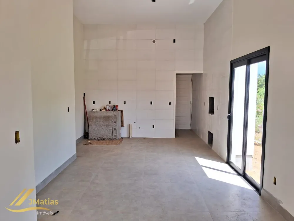 Casa, 3 quartos, 92 m² - Foto 1