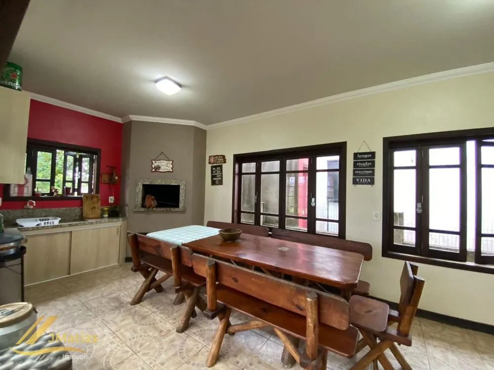 Casa, 3 quartos, 139 m² - Foto 2