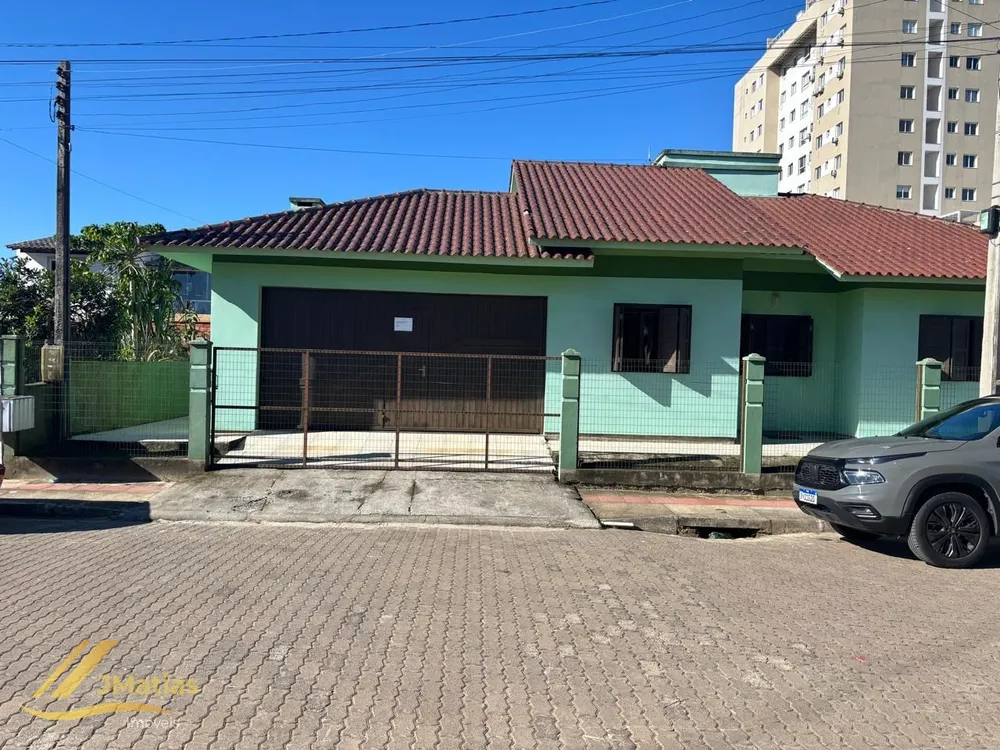Casa, 3 quartos, 139 m² - Foto 1