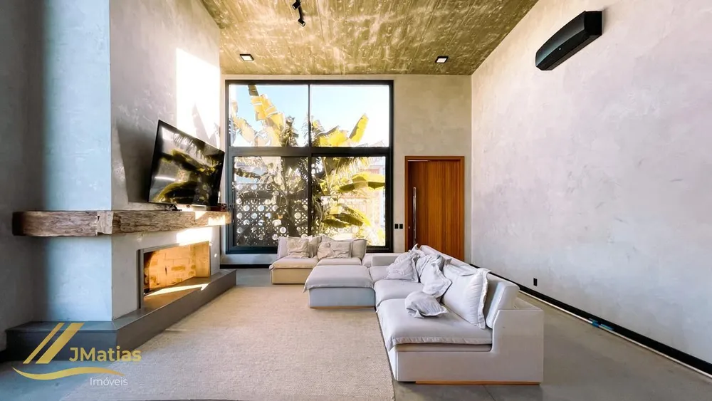 Casa, 4 quartos, 221 m² - Foto 2
