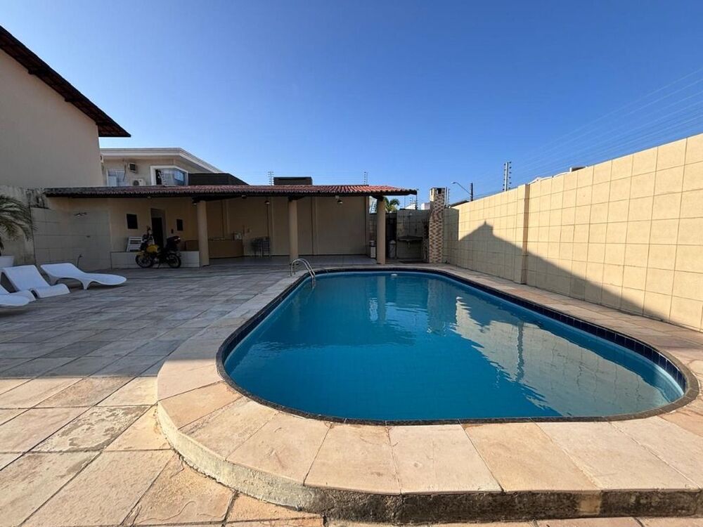 Casa de Condomínio à venda com 4 quartos, 157m² - Foto 3