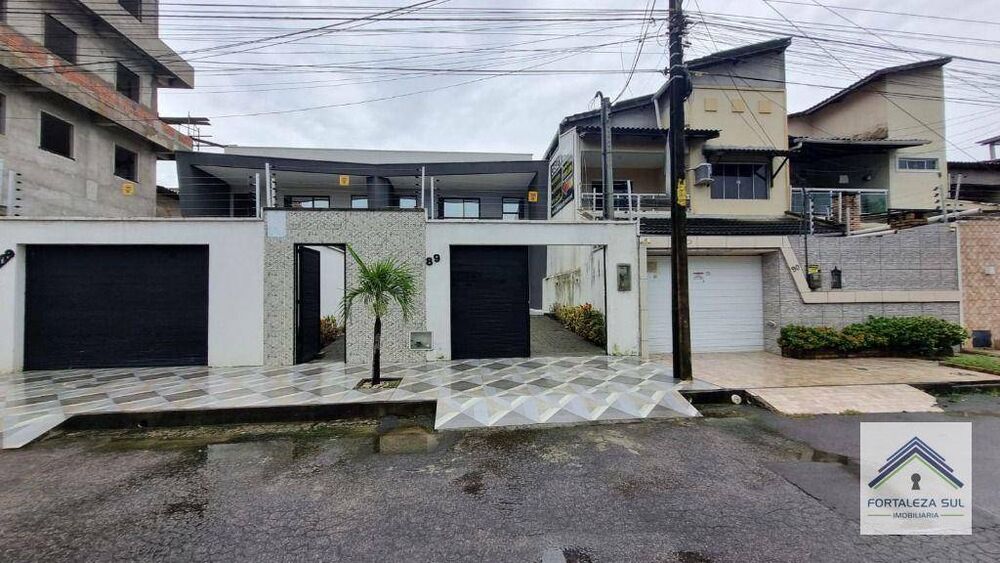 Casa, 5 quartos, 167 m² - Foto 1