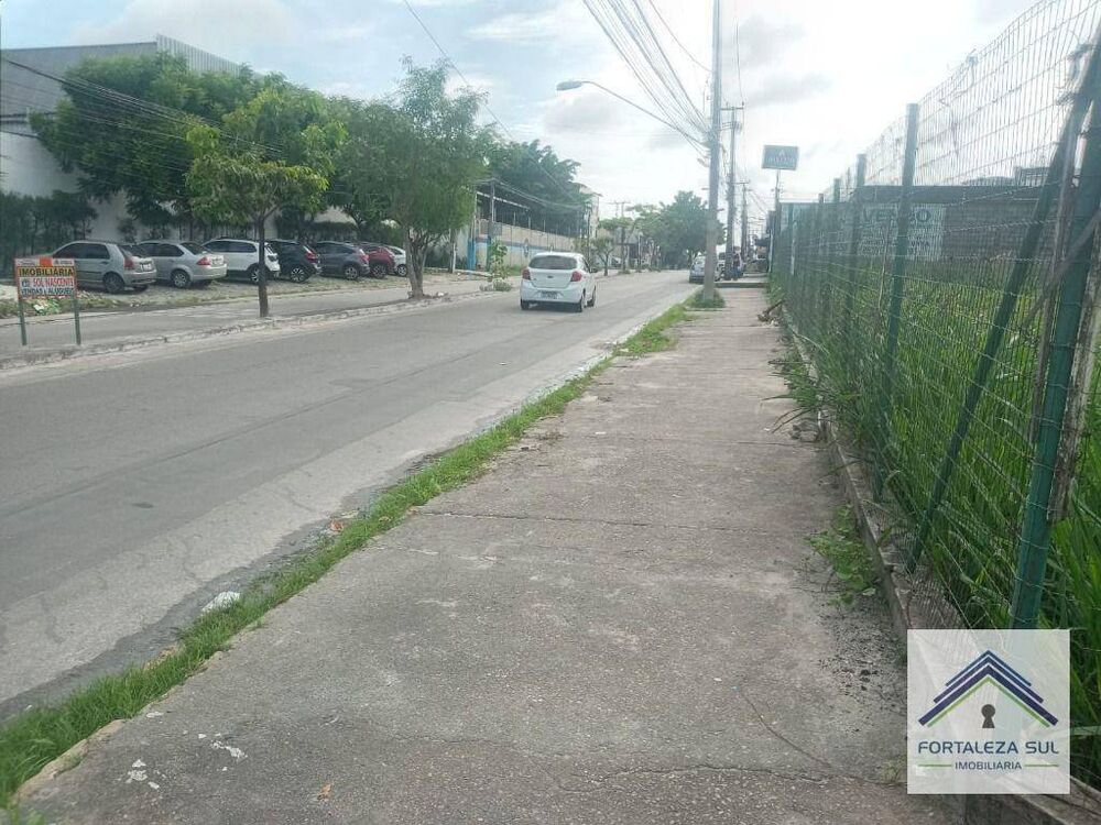 Terreno à venda, 2500M2 - Foto 2