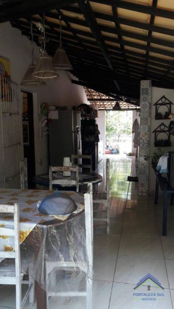 Chácara à venda com 3 quartos, 200m² - Foto 11