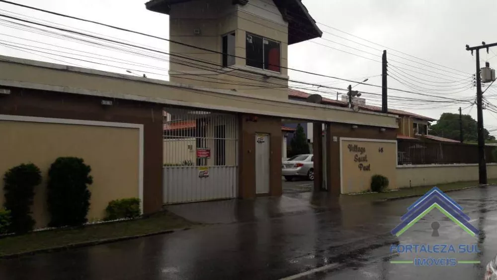 Casa de Condomínio à venda com 4 quartos, 150m² - Foto 1