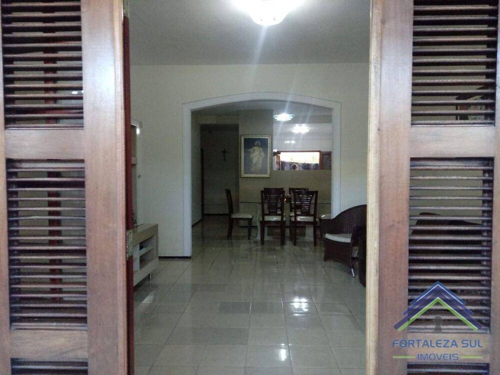 Casa, 3 quartos, 162 m² - Foto 3