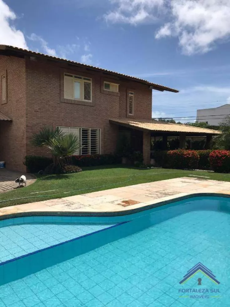 Casa à venda com 5 quartos, 540m² - Foto 1