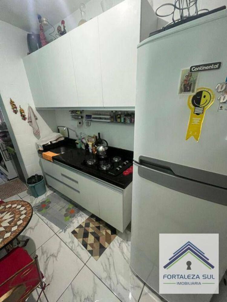Apartamento à venda com 2 quartos, 69m² - Foto 4