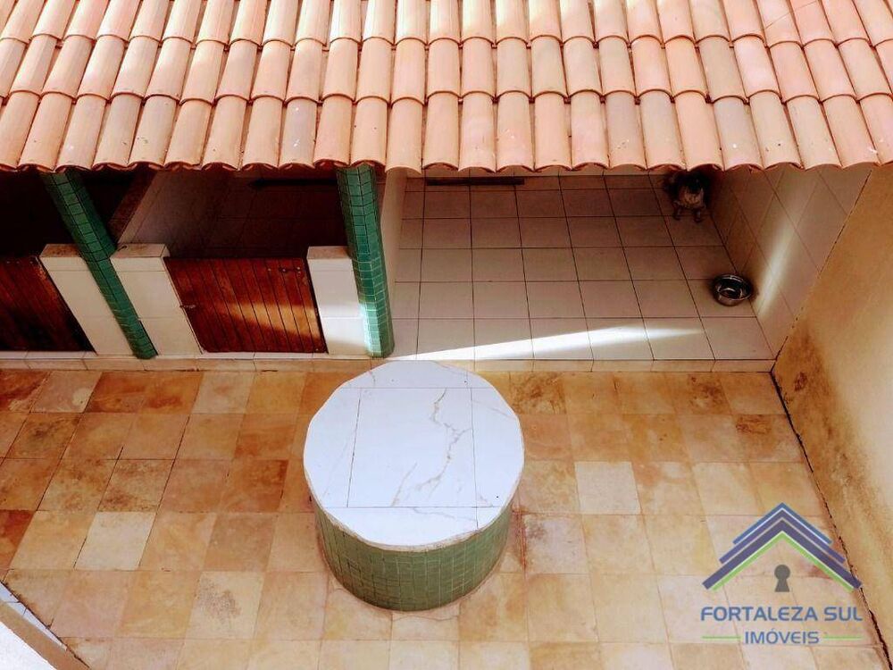 Casa à venda com 4 quartos, 336m² - Foto 7