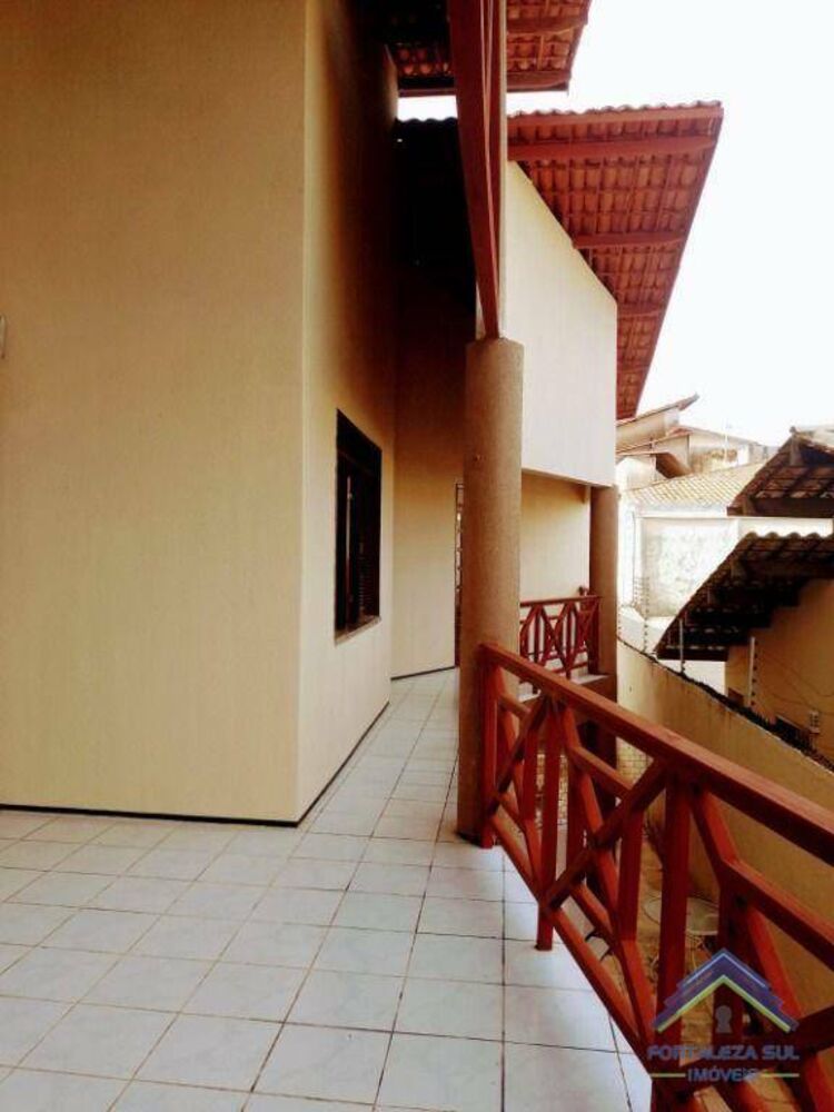Casa à venda com 4 quartos, 336m² - Foto 6