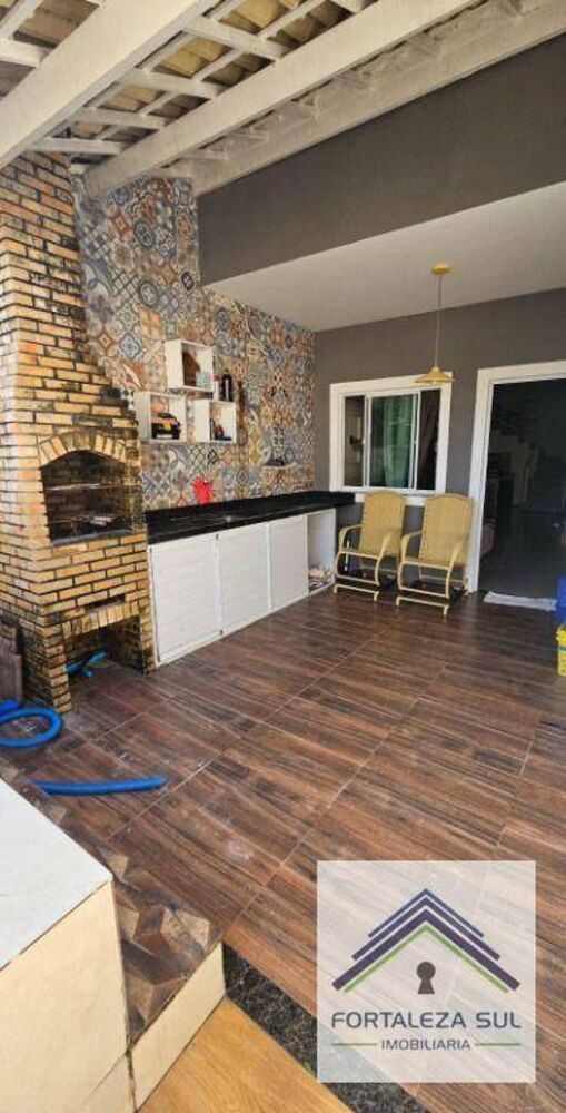 Casa, 3 quartos, 114 m² - Foto 3