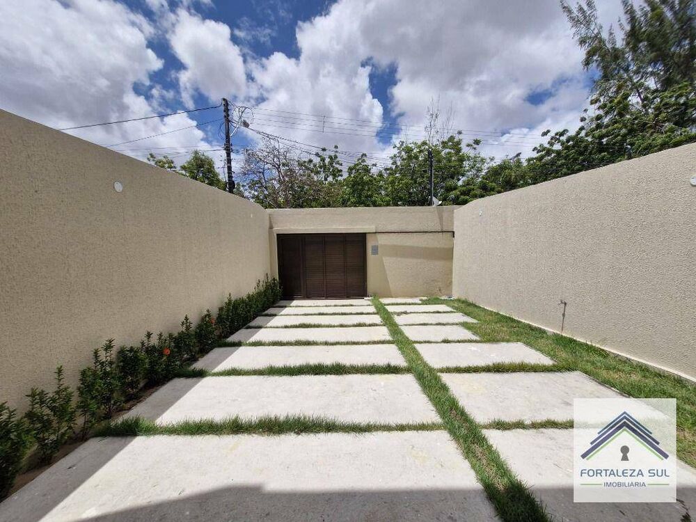 Casa, 4 quartos, 152 m² - Foto 1