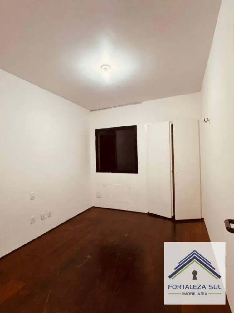 Apartamento, 3 quartos, 120 m² - Foto 2